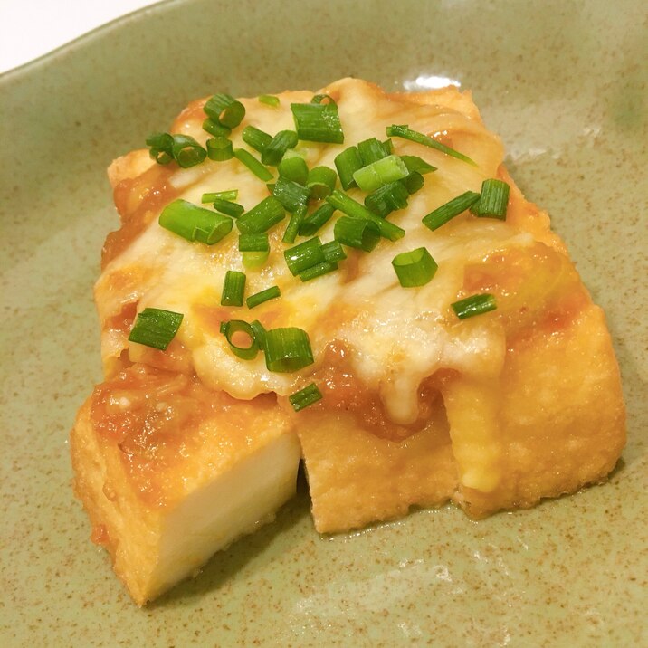 時短おつまみ 厚揚げのネギ味噌チーズ焼き レシピ 作り方 By みふ森 楽天レシピ